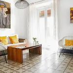 Rooftop Maisonette With Magnificent Terrace דירה *